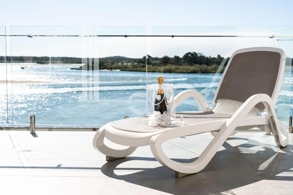 Noosa Quays Aparthotel ภายนอก รูปภาพ
