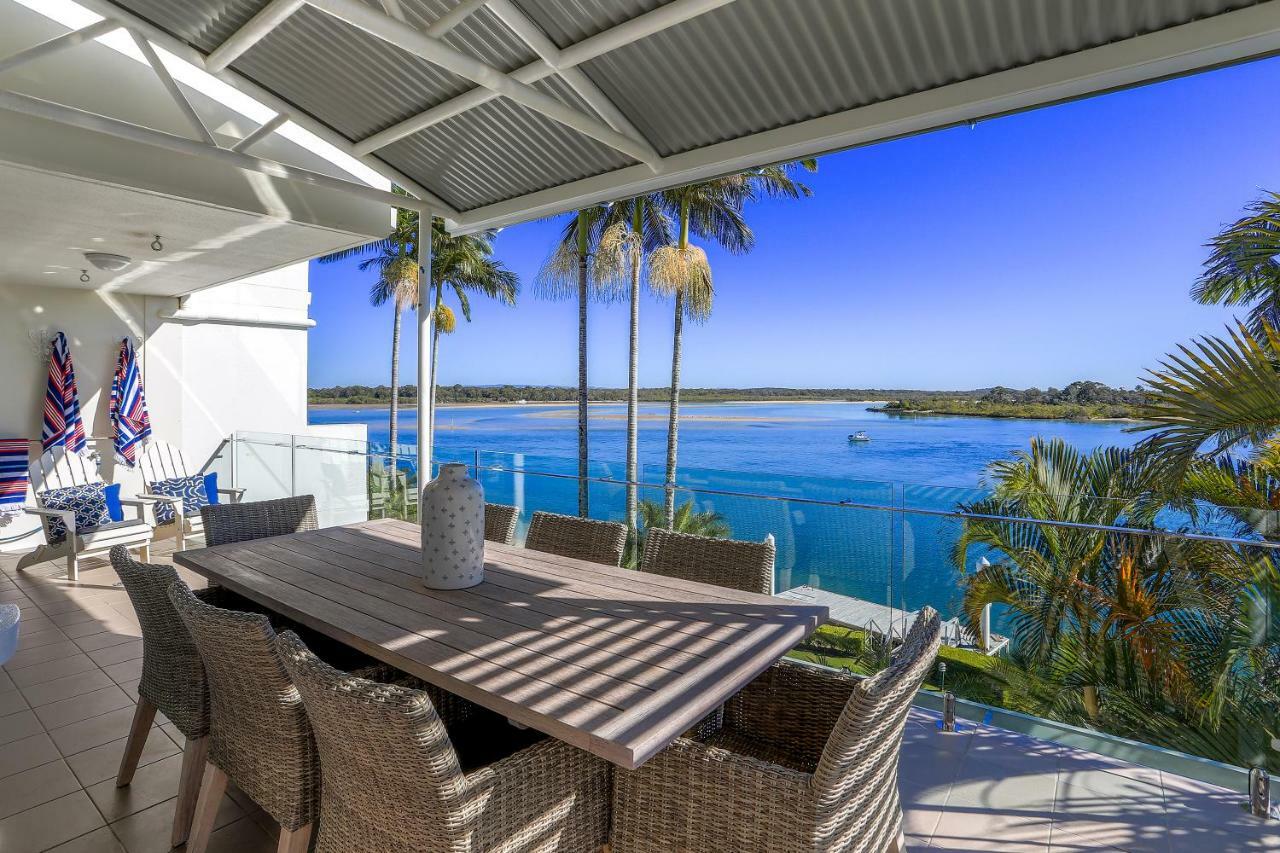 Noosa Quays Aparthotel ภายนอก รูปภาพ