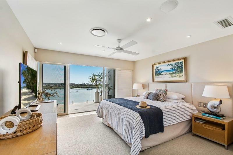 Noosa Quays Aparthotel ภายนอก รูปภาพ